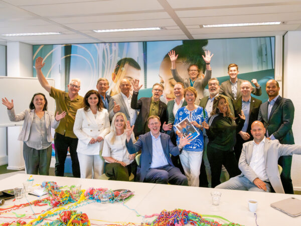 Krachtenbundeling arbeidsmarktregio Veluwe Stedendriehoek officieel ondertekend 